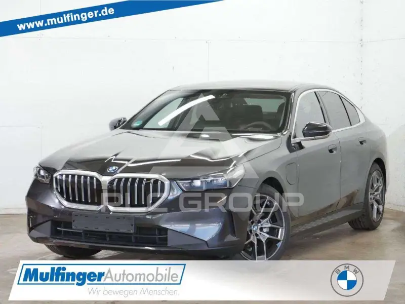 2025 BMW 530