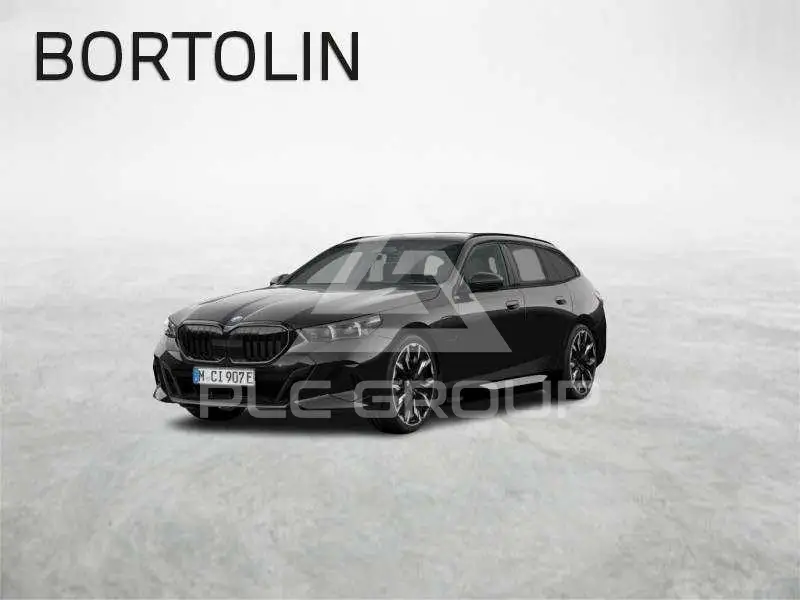 2025 BMW 530