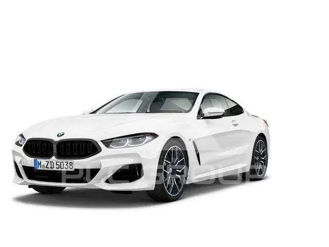 2025 BMW 840