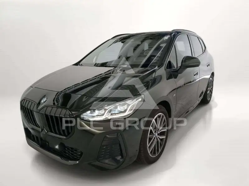 2025 BMW 218