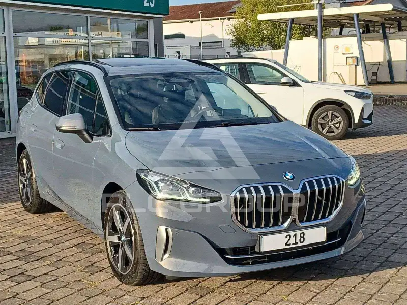 2025 BMW 218