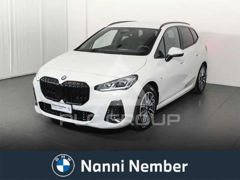 2025 BMW 218