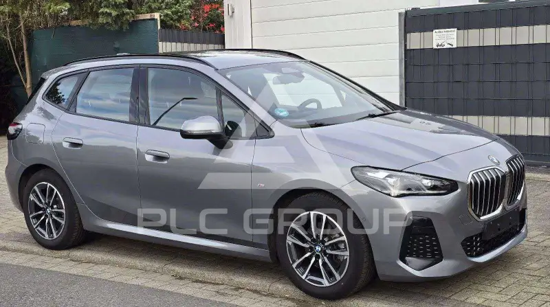 2025 BMW 218