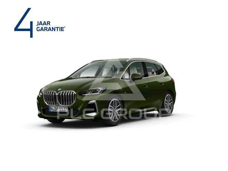 2025 BMW 218