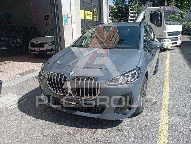2025 BMW 218