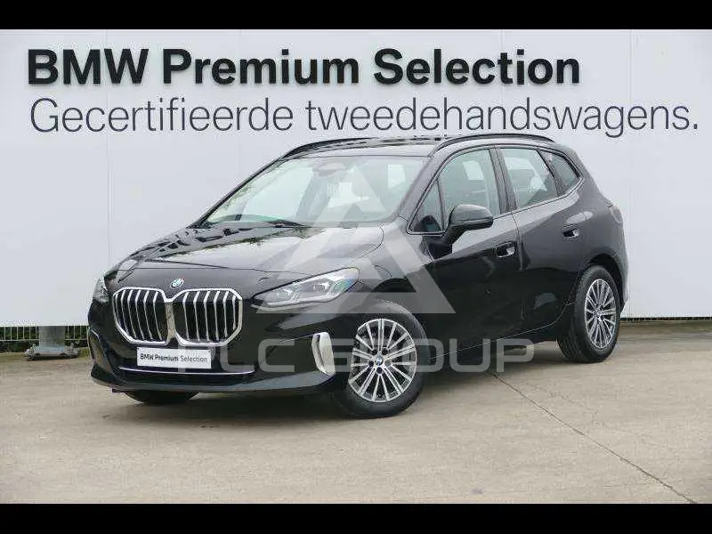 2025 BMW 218