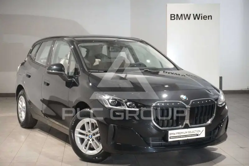 2025 BMW 218