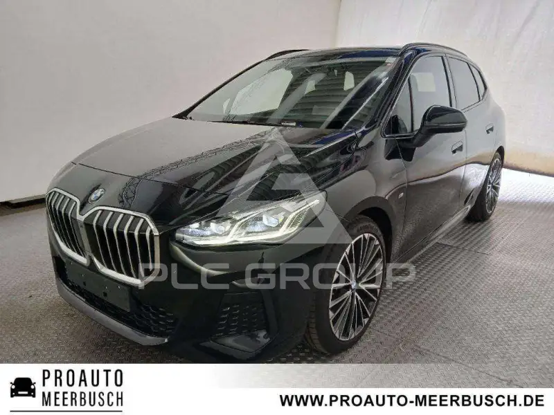 2025 BMW 218