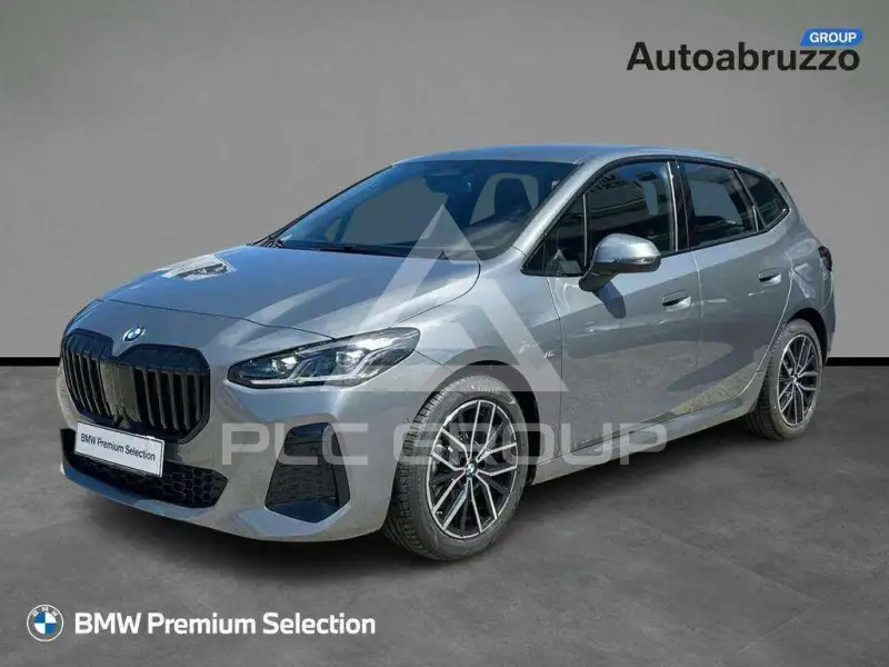 2025 BMW 218