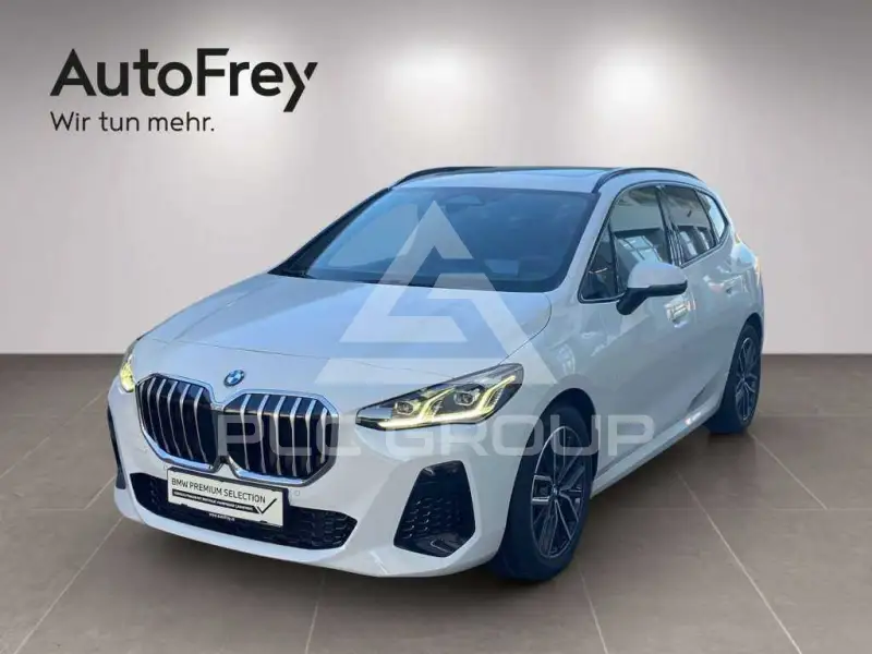 2025 BMW 218