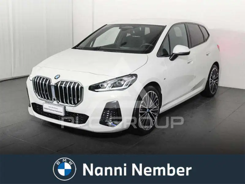 2025 BMW 218