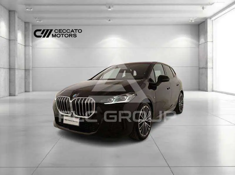 2025 BMW 218