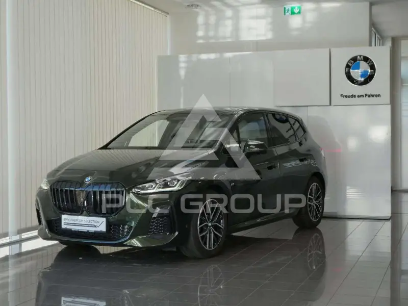 2025 BMW 218