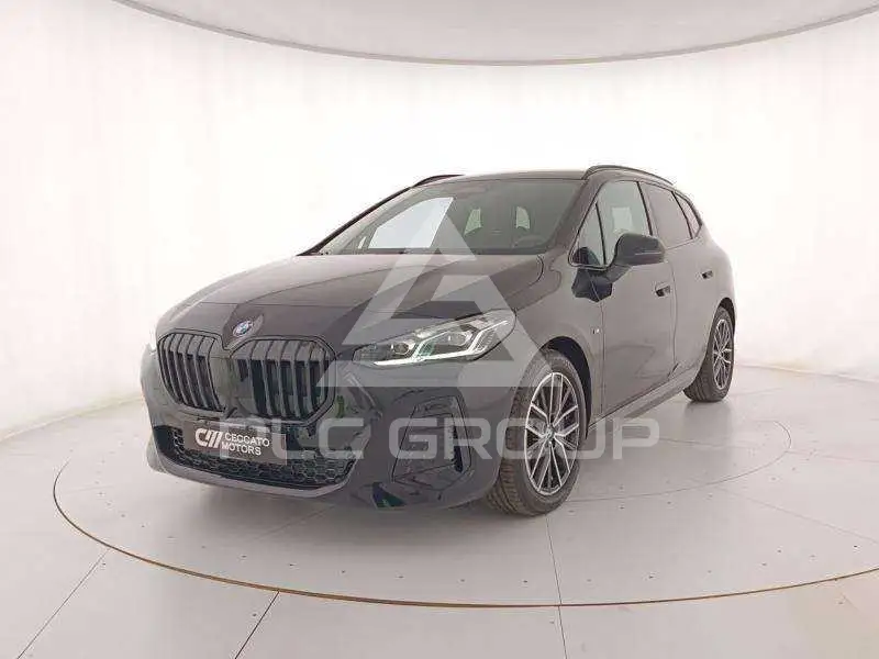 2025 BMW 218