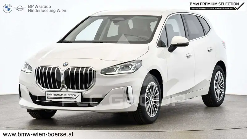2025 BMW 218