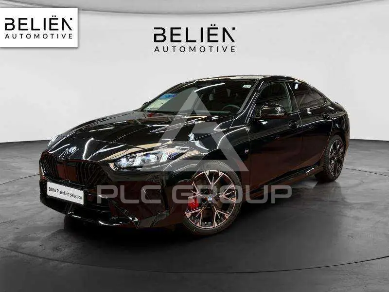 2025 BMW 218