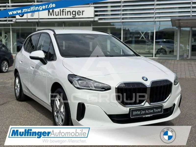 2025 BMW 218