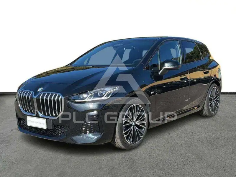 2025 BMW 218