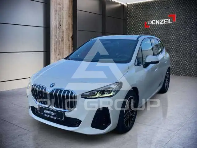 2025 BMW 218