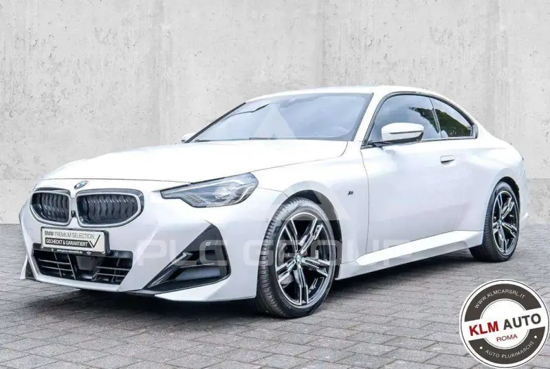 2025 BMW 218