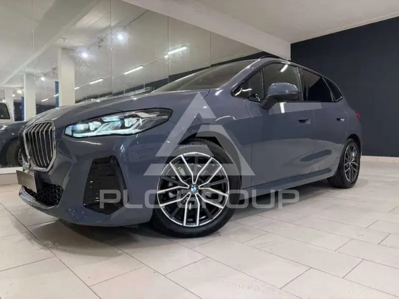 2025 BMW 218