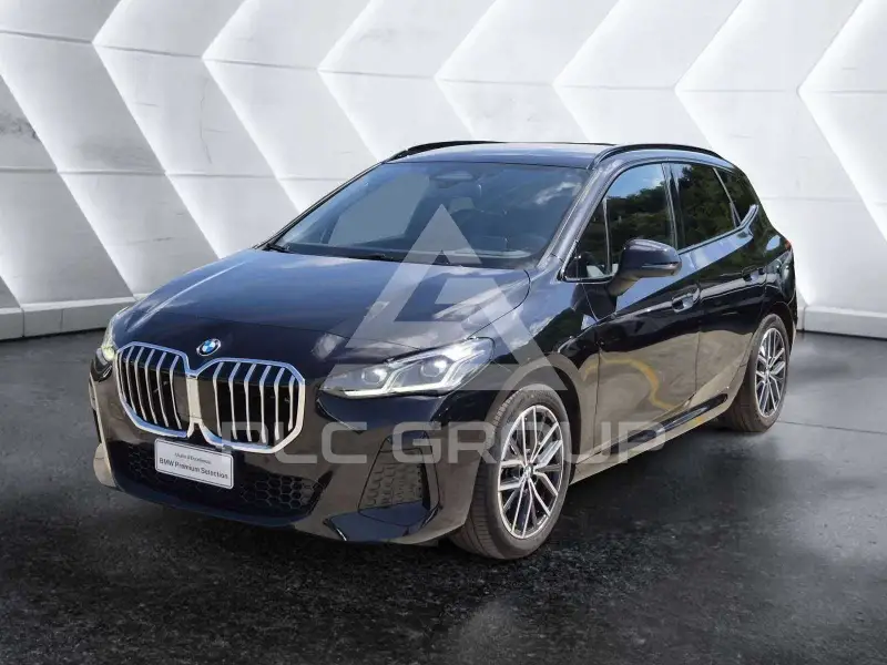 2025 BMW 218
