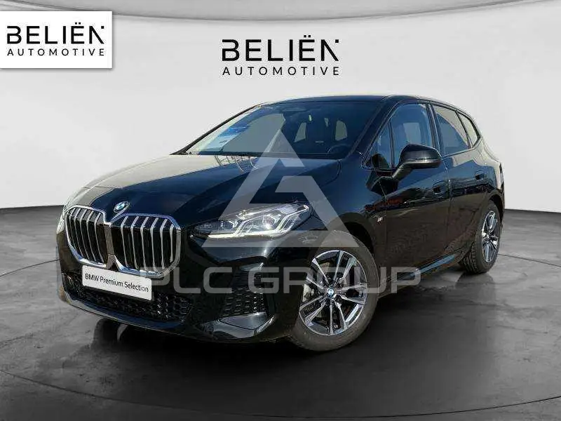 2025 BMW 218