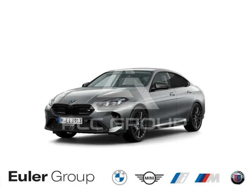 2025 BMW 235