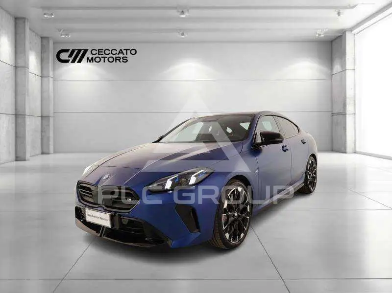 2025 BMW 235