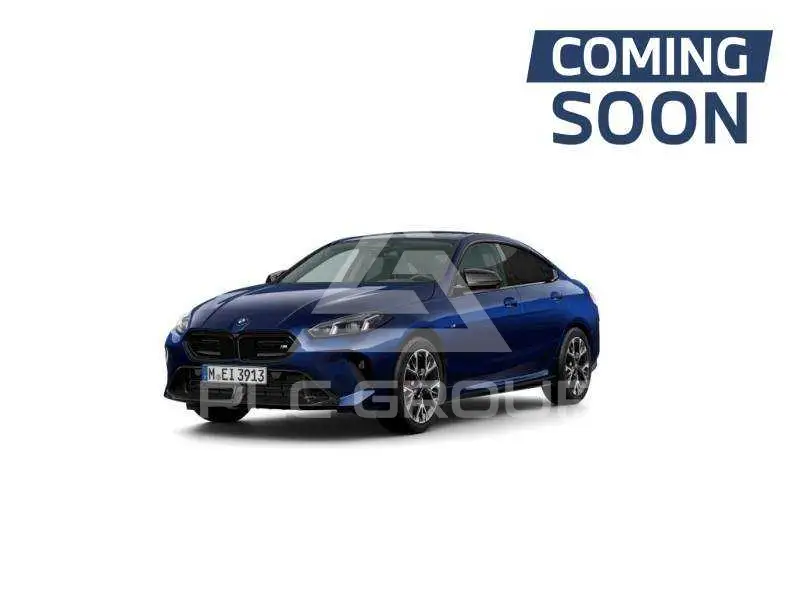 2025 BMW 235