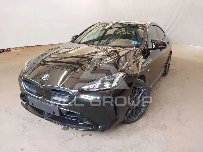 2025 BMW 235