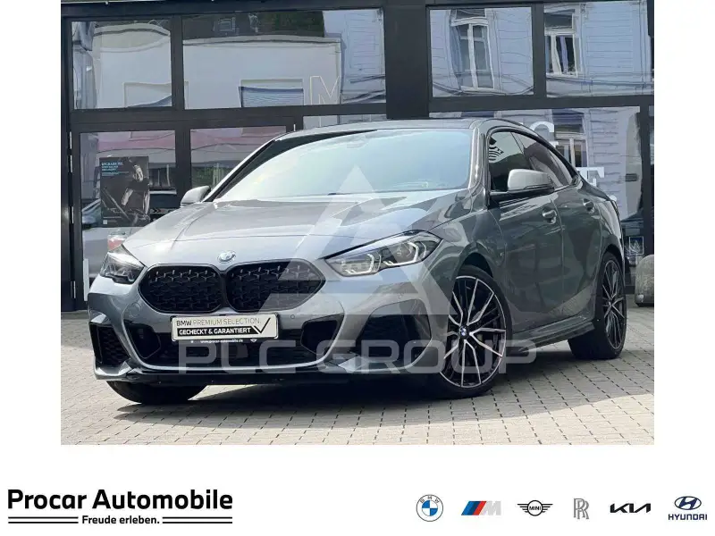2025 BMW 235