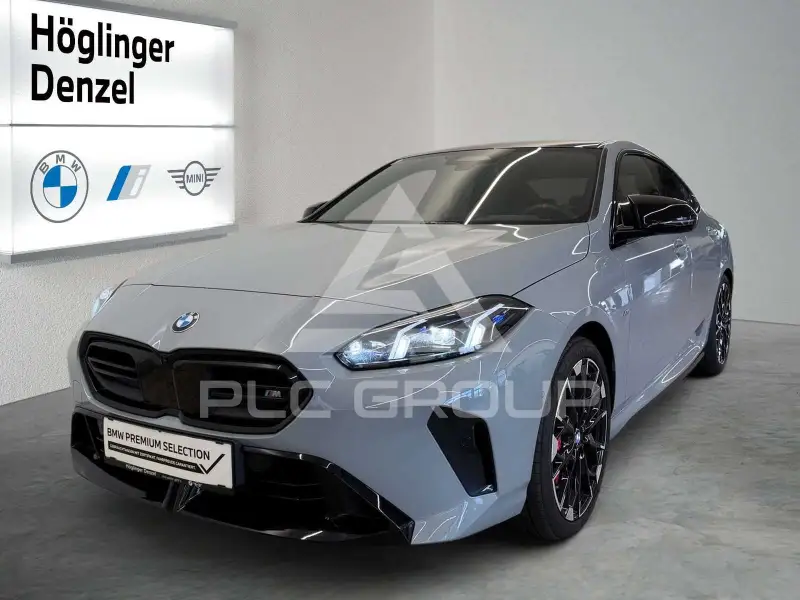 2025 BMW 235