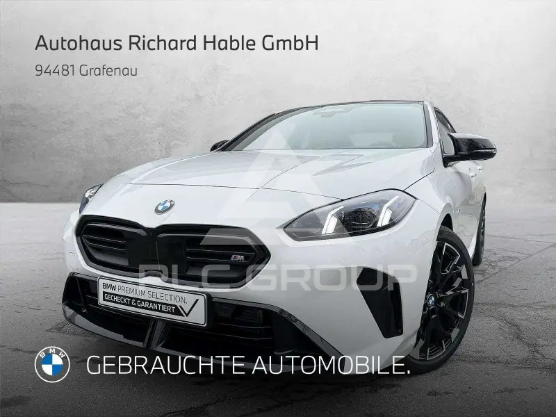 2025 BMW 235