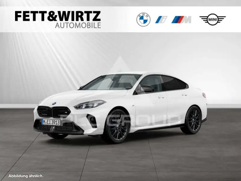 2025 BMW 235