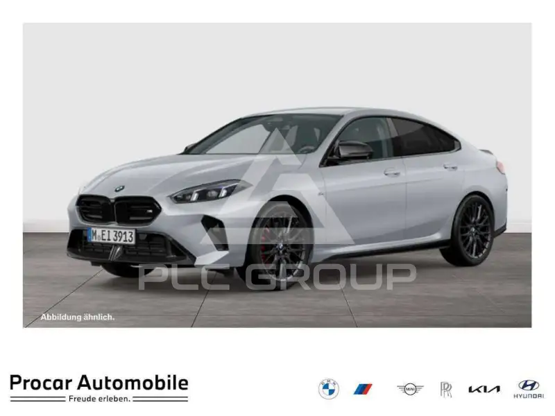 2025 BMW 235