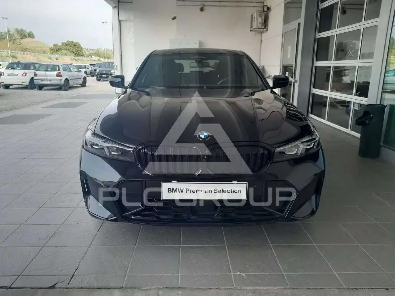 2025 BMW 320