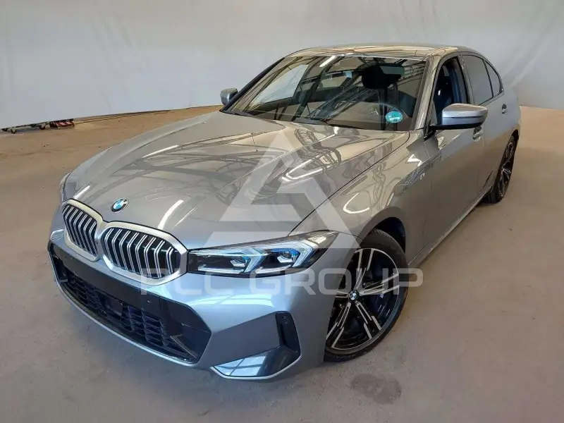 2025 BMW 320