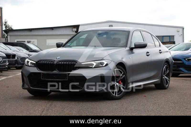 2025 BMW 320