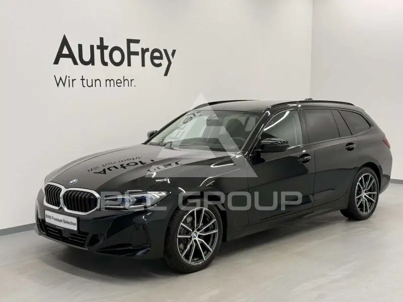2025 BMW 320