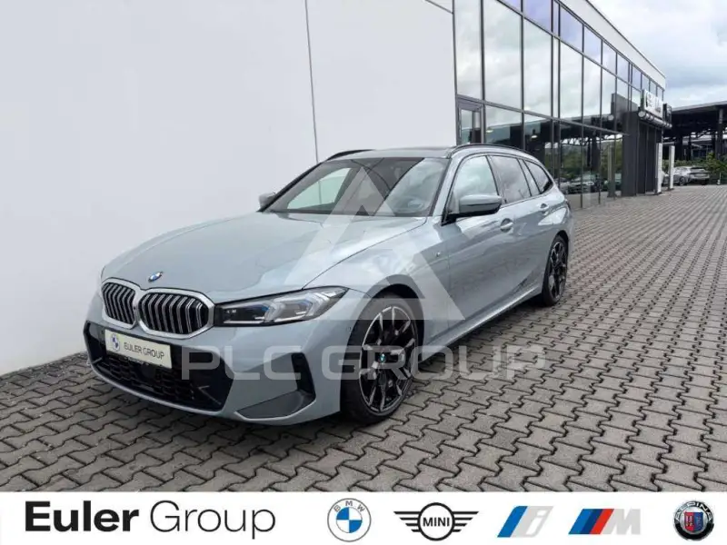 2025 BMW 320