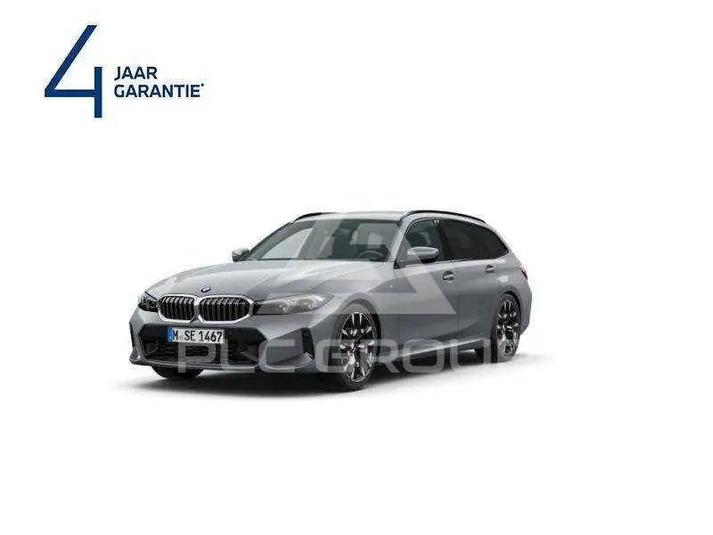2025 BMW 320