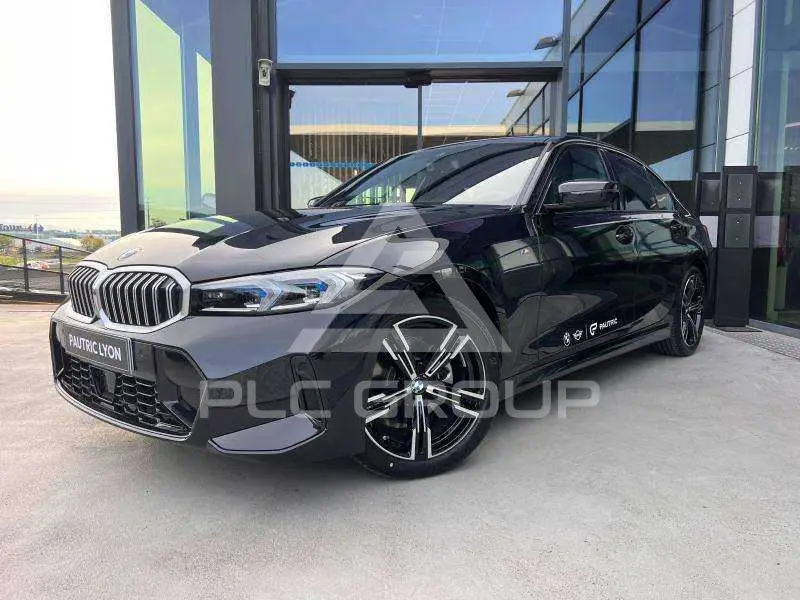 2025 BMW 320