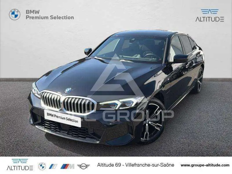 2025 BMW 330