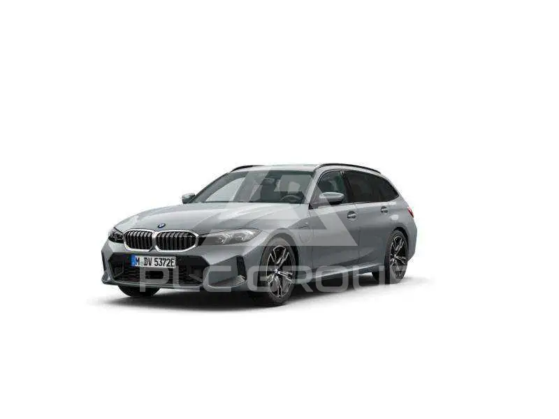2025 BMW 330