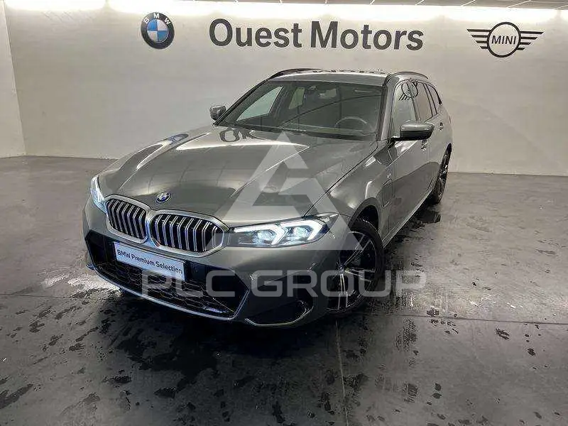 2025 BMW 330
