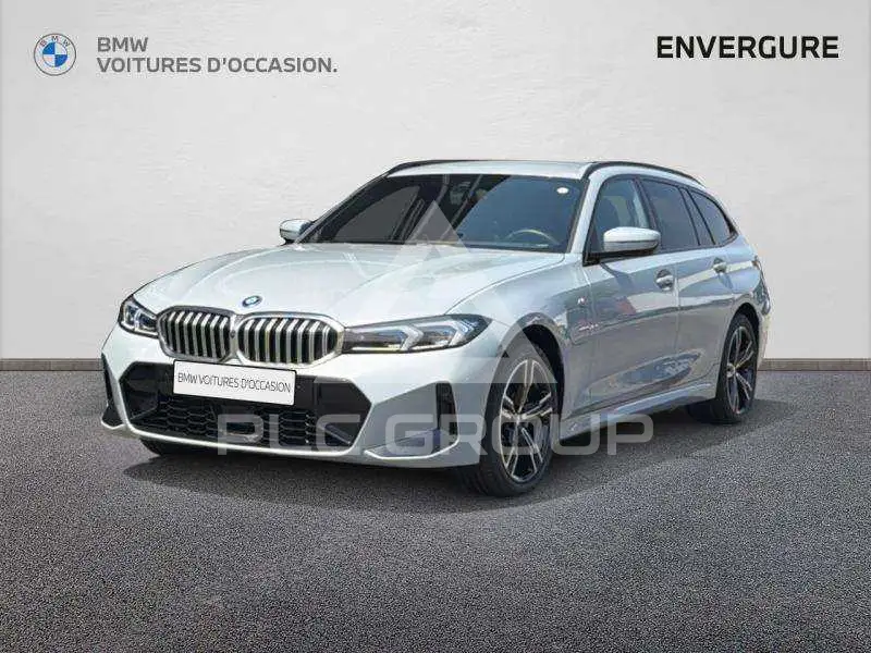 2025 BMW 330