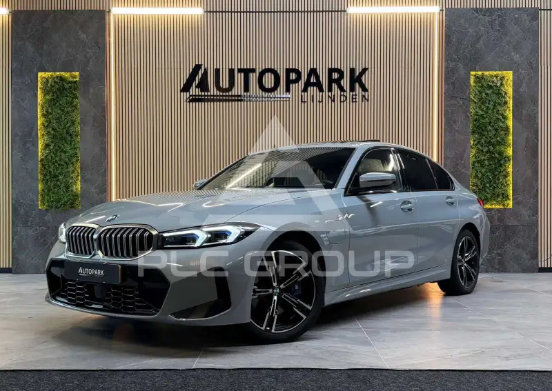 2025 BMW 330