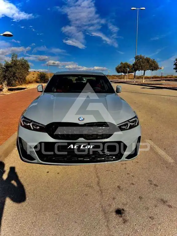 2025 BMW 330