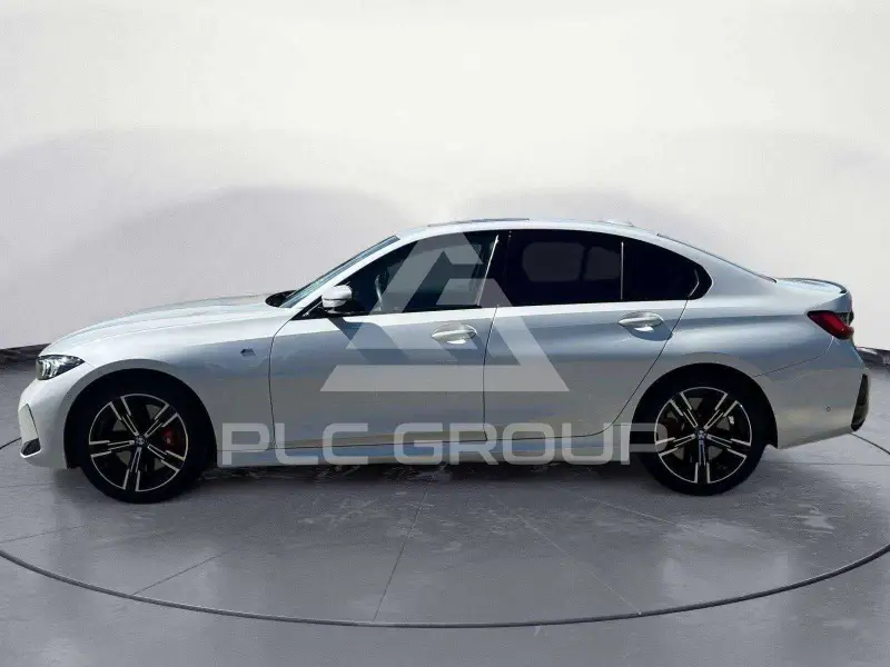2025 BMW 330